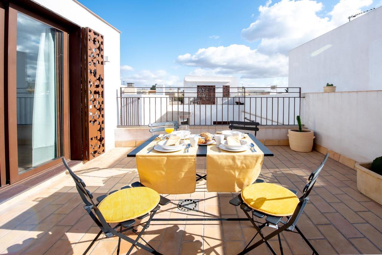 Apartamento Con Terraza En San Luis Apartment Seville Exterior photo